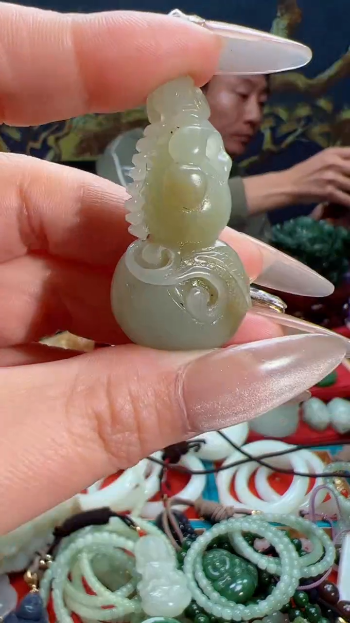 【闪购商品】和田玉吊坠未镶嵌1