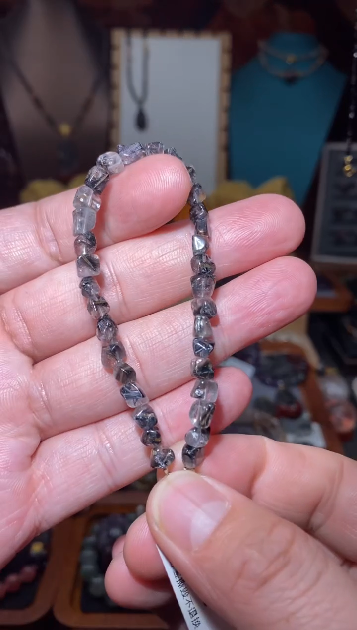 【闪购商品】水晶手链未镶嵌黑银钛随形多样性发一