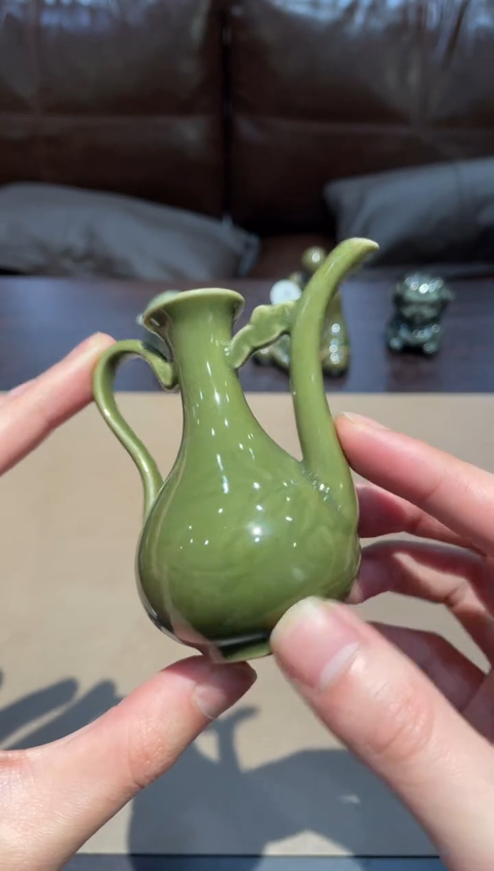 46窑承青瓷小小执壶