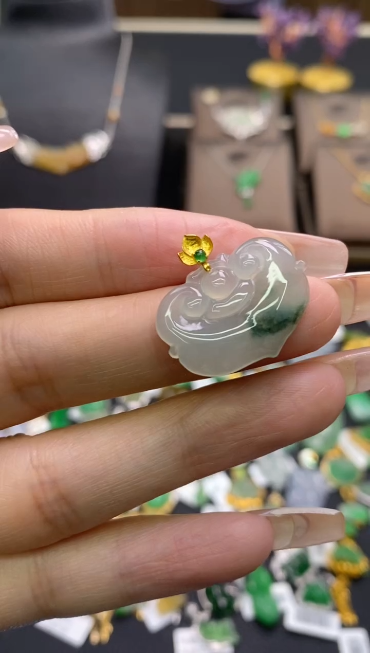 【闪购商品】翡翠颈饰18K金镶嵌净货18503