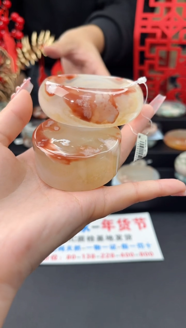 【闪购商品】石英质玉手镯未镶嵌赠送镯心（53圈口）