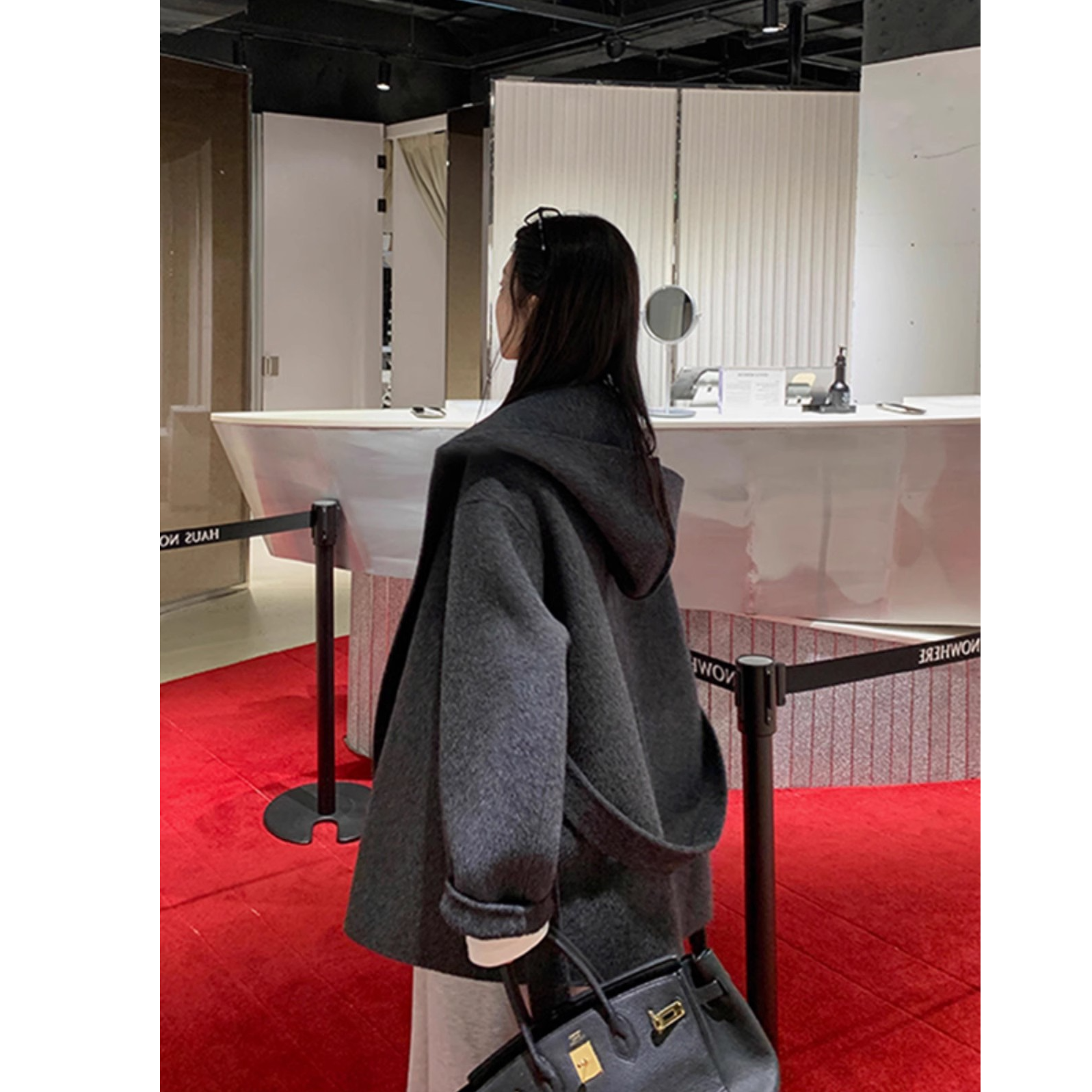 深灰色双面呢大衣女2024冬季新款韩系小个子短款连帽毛呢外套
