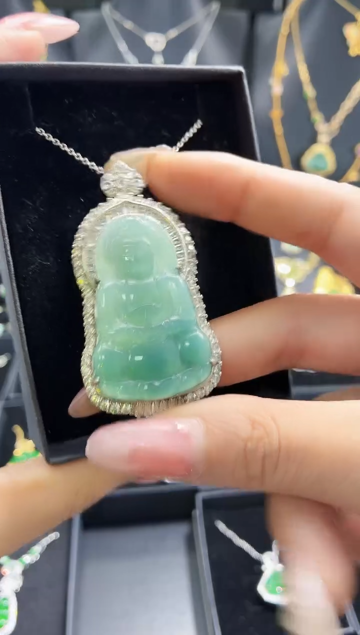 翡翠未镶嵌颈饰吊坠（不含链）