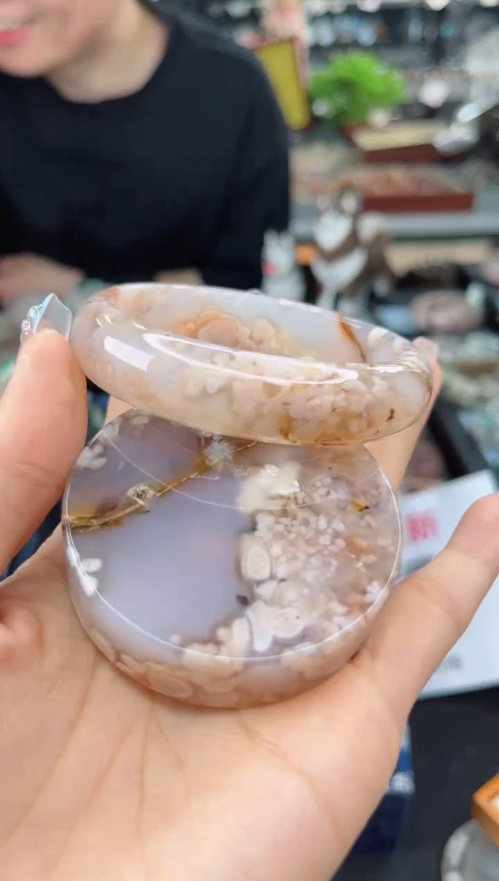 【闪购商品】石英质玉手镯未镶嵌60圈口（赠品镯心）3537321