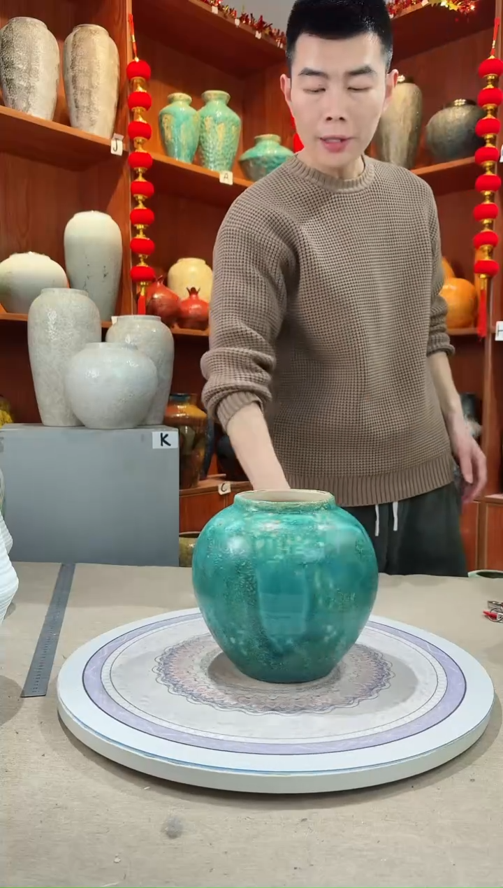 【闪购商品】瓶陶瓷花瓶 无花 微瑕 草原绿小号