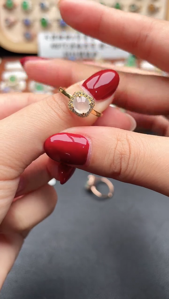 银S925镶嵌戒指翡翠一物一证一礼盒