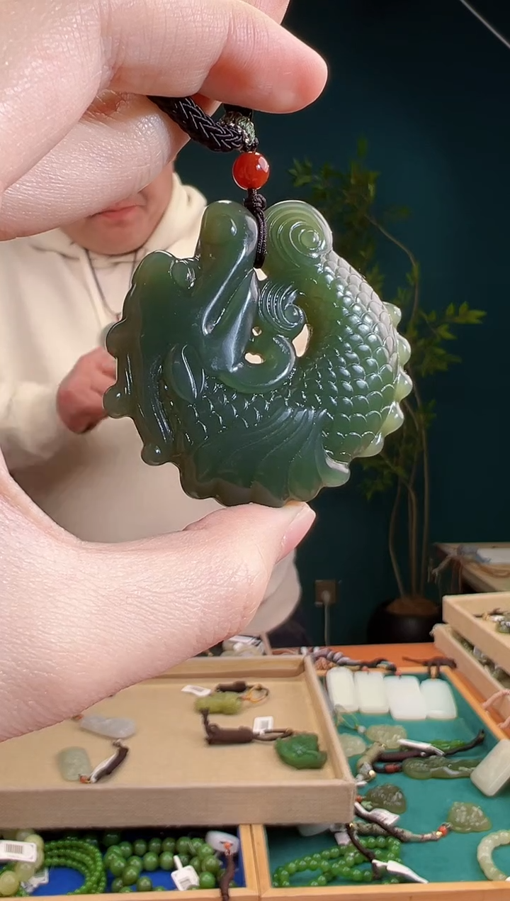 颈饰未镶嵌和田玉多样性发货 拍一单发一个