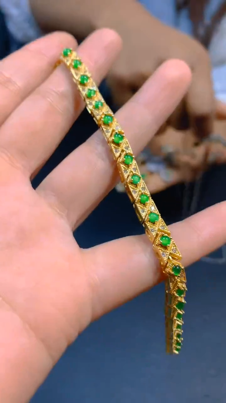 【闪购商品】翡翠手链未镶嵌0212977883多样性发一