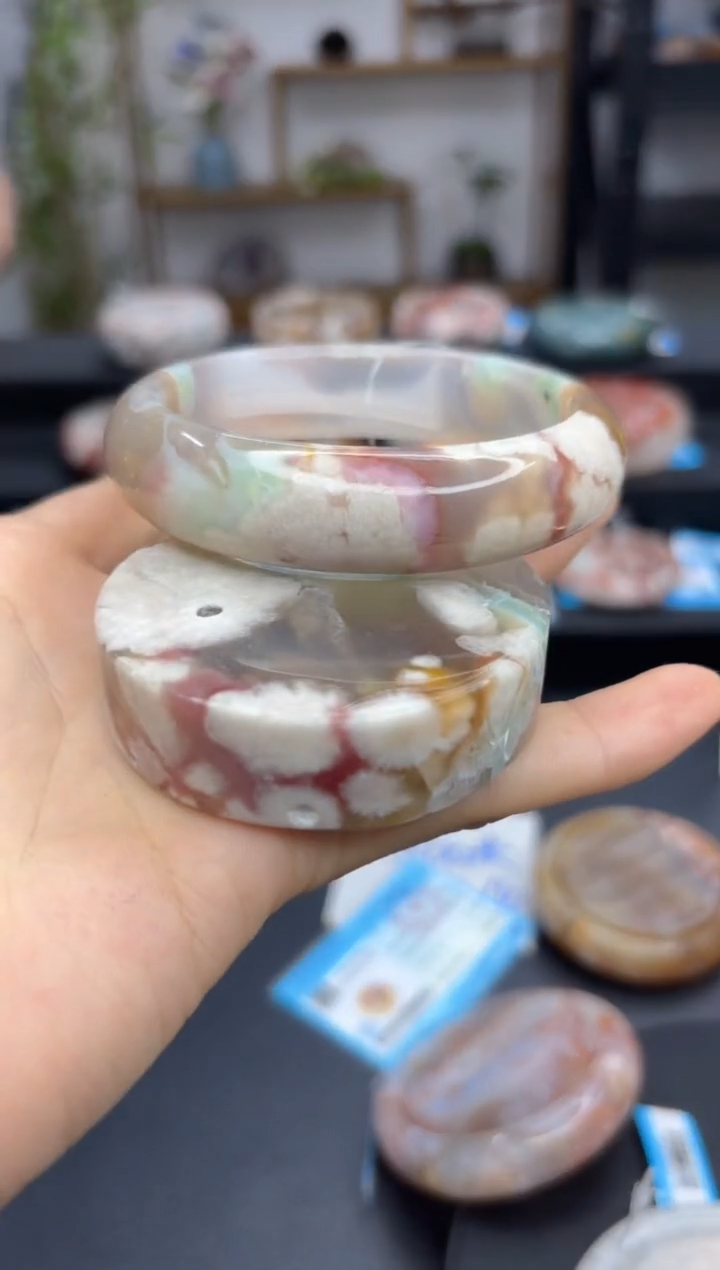 【闪购商品】石英质玉手镯未镶嵌A1530(60圈赠送镯心)