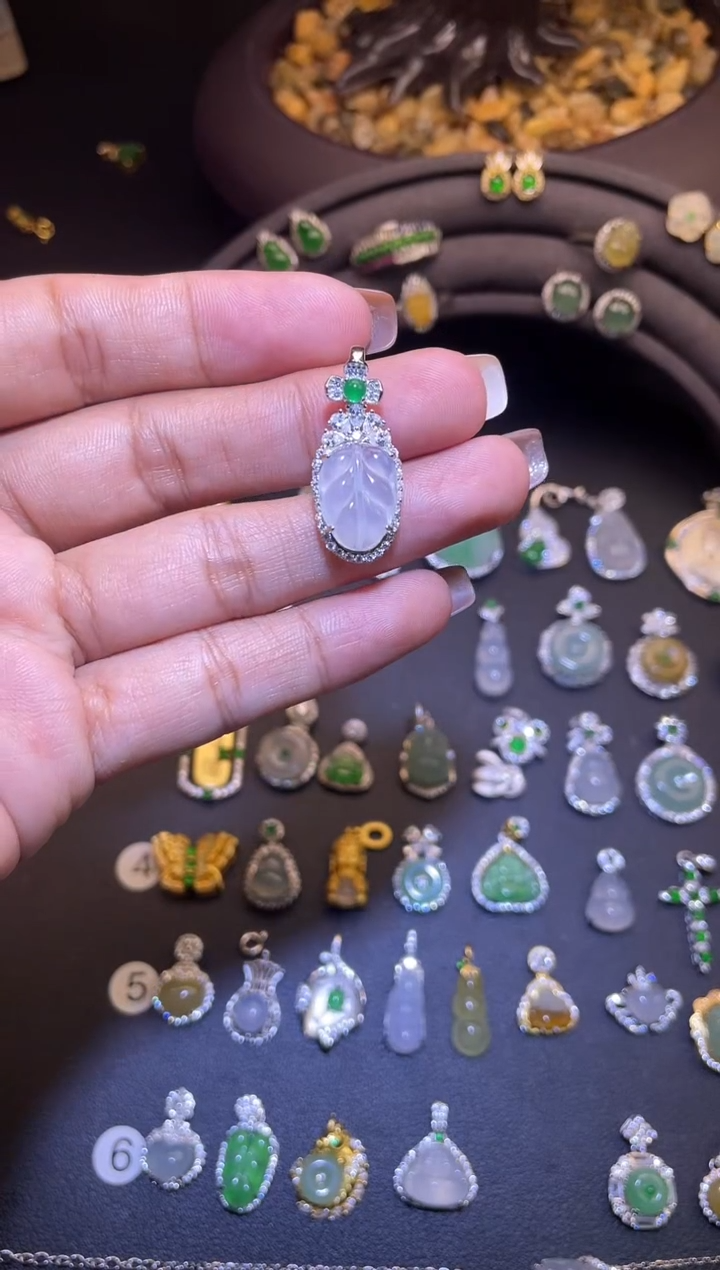 吊坠(不含链)银S925镶嵌翡翠1