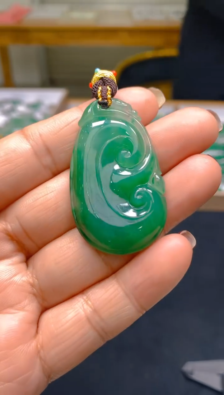 【闪购商品】石英质玉颈饰未镶嵌冰美人非洲翠005