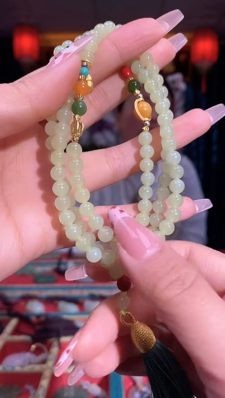 【闪购商品】和田玉颈饰未镶嵌手串