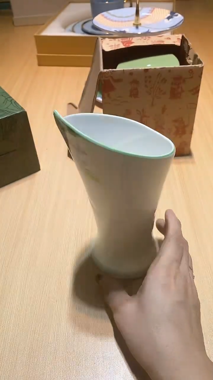 【闪购商品】瓷片锅碗瓢盆一件不剩