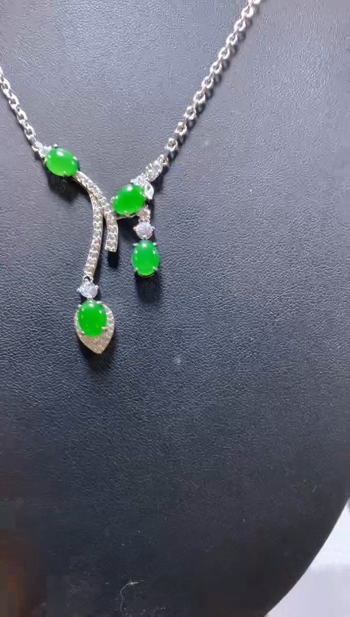 颈饰未镶嵌翡翠多样性发一