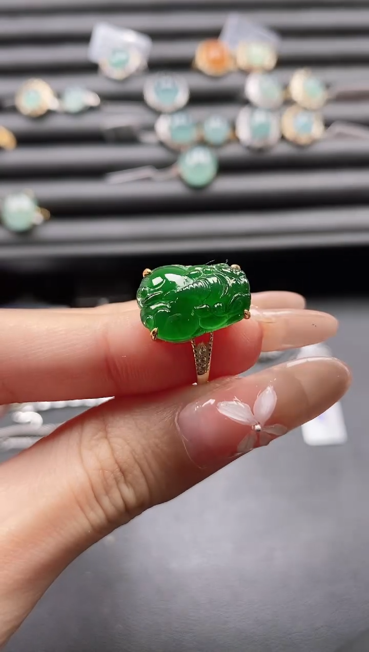 【闪购商品】翡翠戒指银S925镶嵌11111