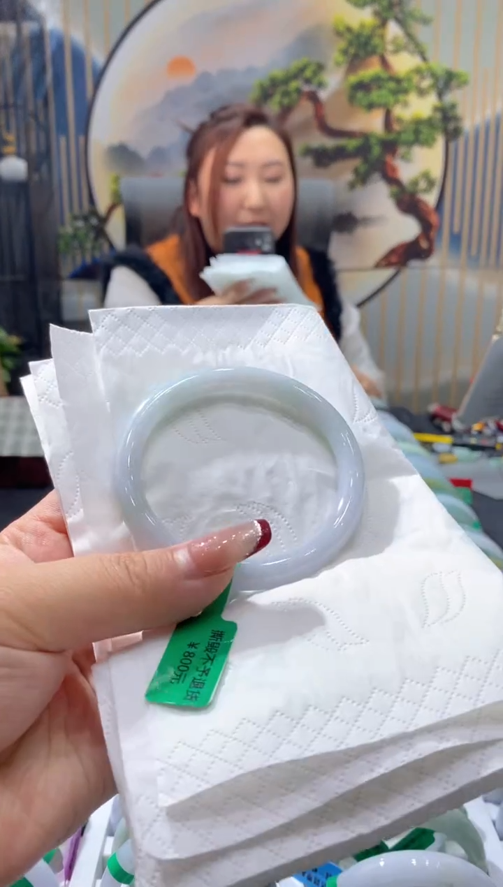 【闪购商品】翡翠手镯未镶嵌00009324