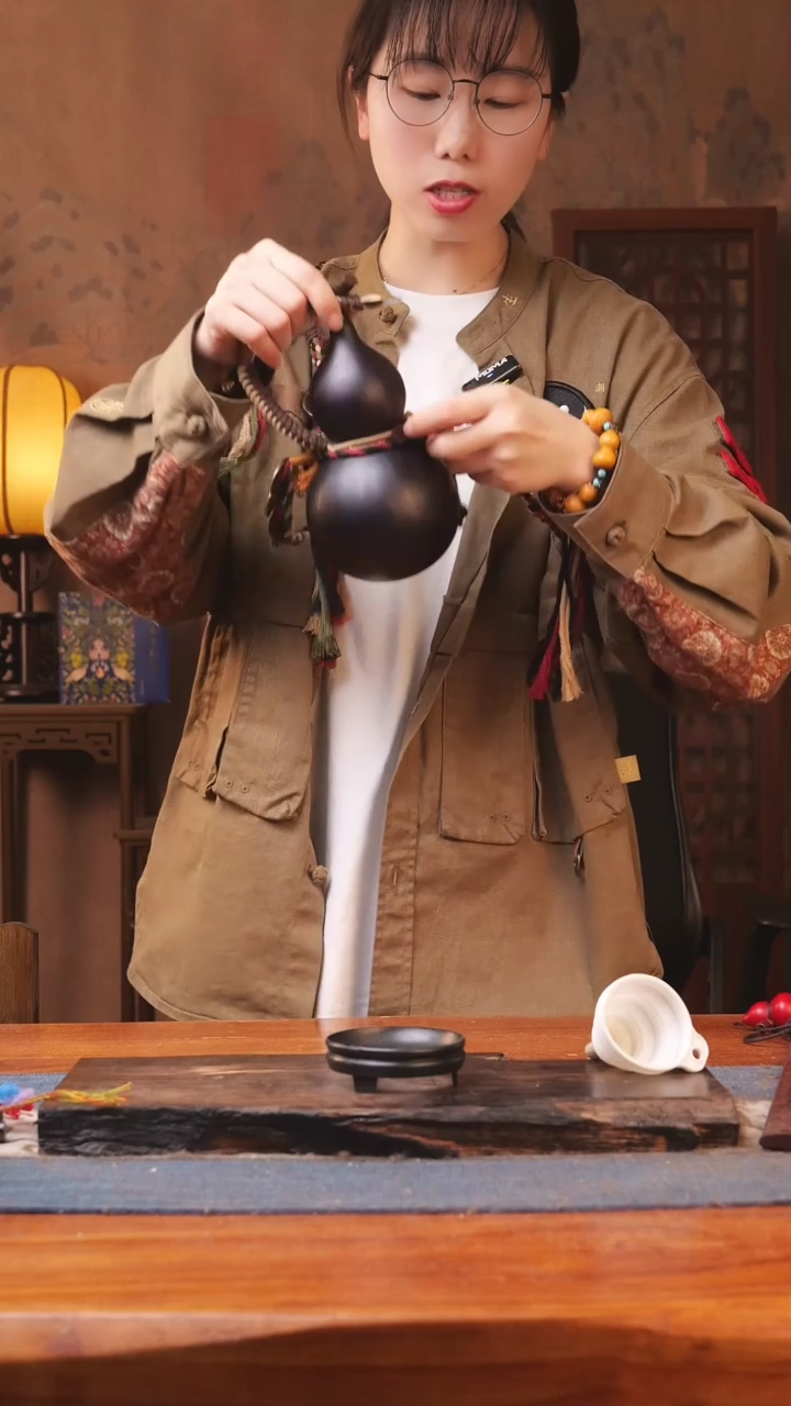 【闪购商品】348 号精品葫芦理性消费拍拍退退限购