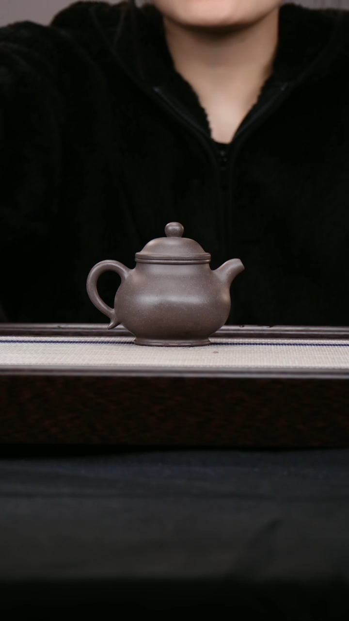 【闪购商品】紫砂茶壶大水潭紫泥  潘壶