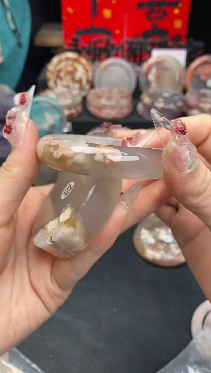 【闪购商品】石英质玉手镯（圆镯）未镶嵌56
