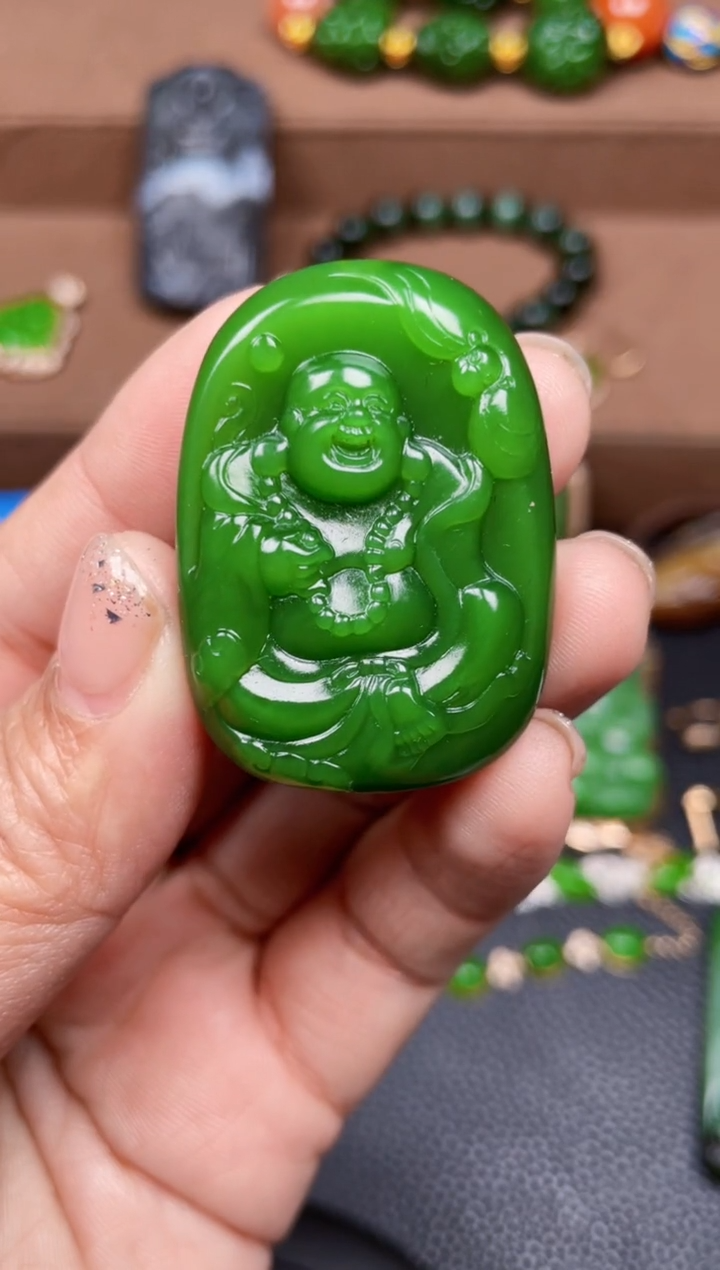 颈饰未镶嵌和田玉F820