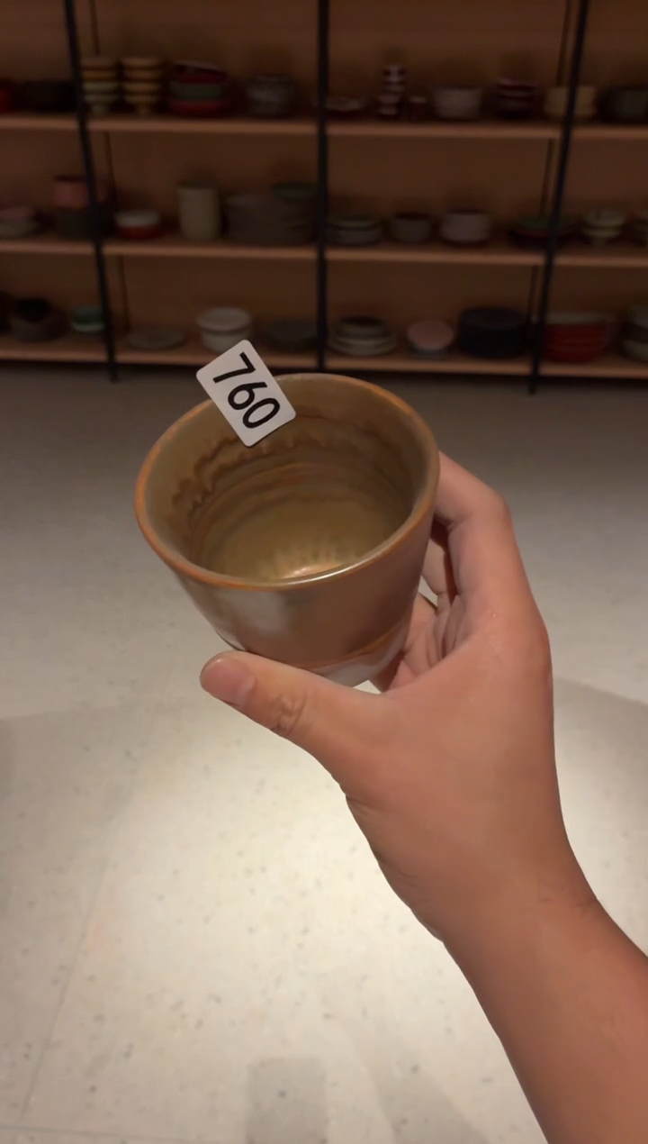 瓷片白****顿760黄色手刷小水杯1个