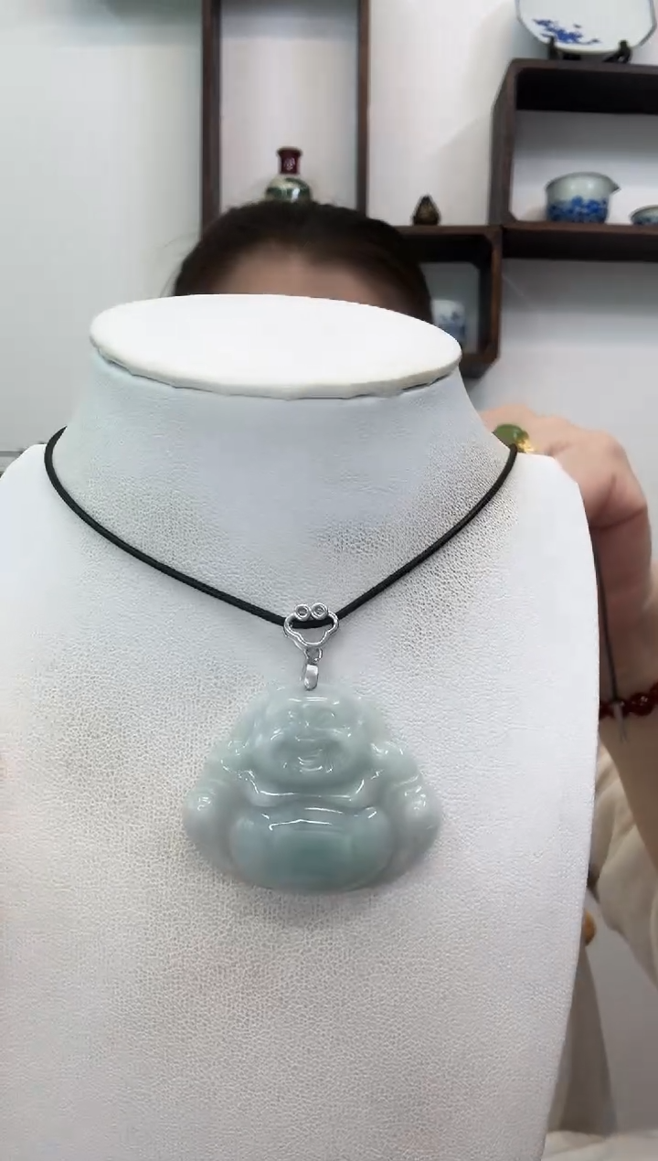 颈饰银S925镶嵌翡翠佛公