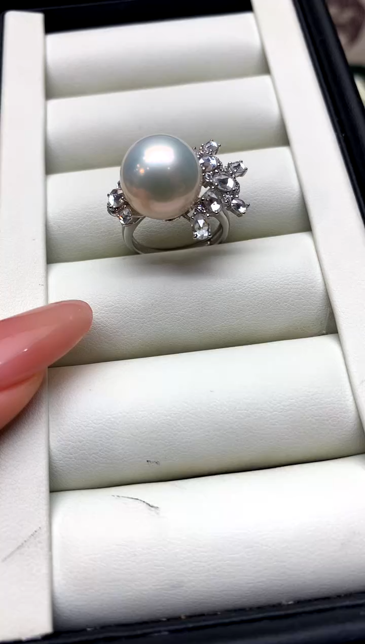 银S925镶嵌戒指淡水珍珠S925银淡水珍珠戒指