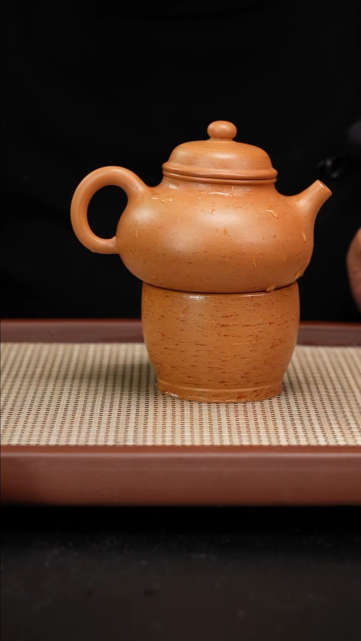 【闪购商品】紫砂茶壶葵黄朱容天250