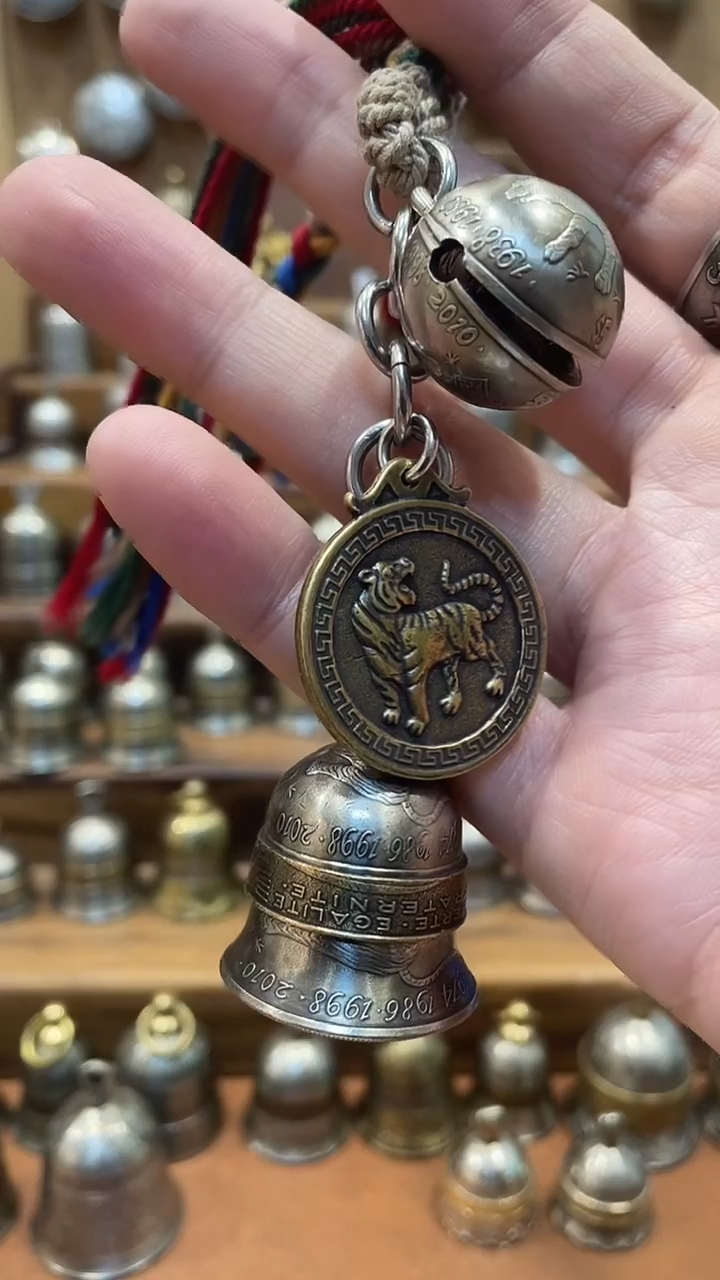 茶*站利比里亚虎套装