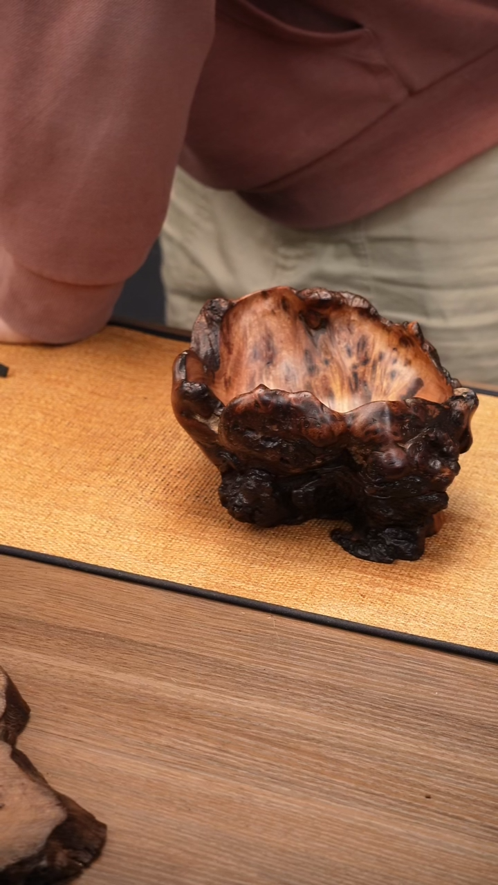 25号云小屋紫柚木果盘