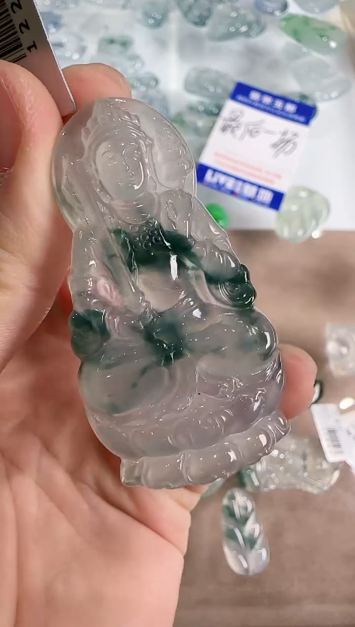 【闪购商品】翡翠吊坠(不含链)未镶嵌··