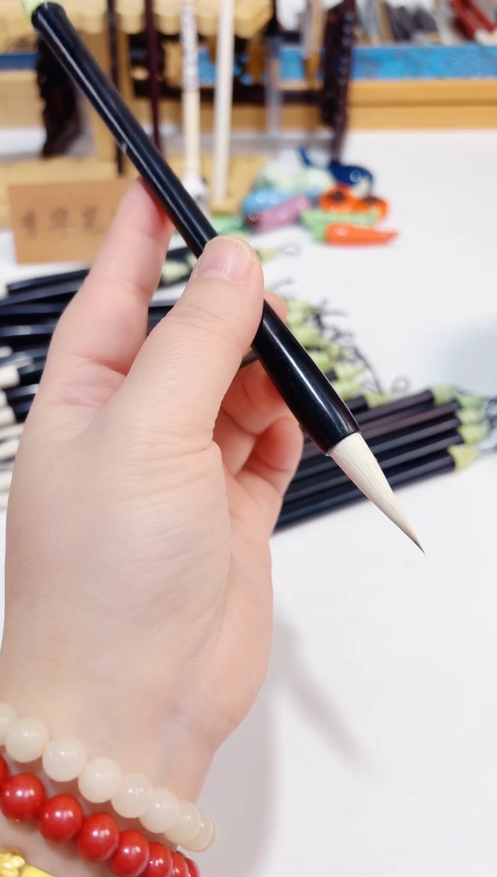 春雪 黑檀杆中楷兼毫毛笔1支 作品兼毫