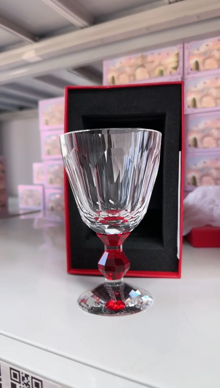 【闪购商品】瓷J201------------