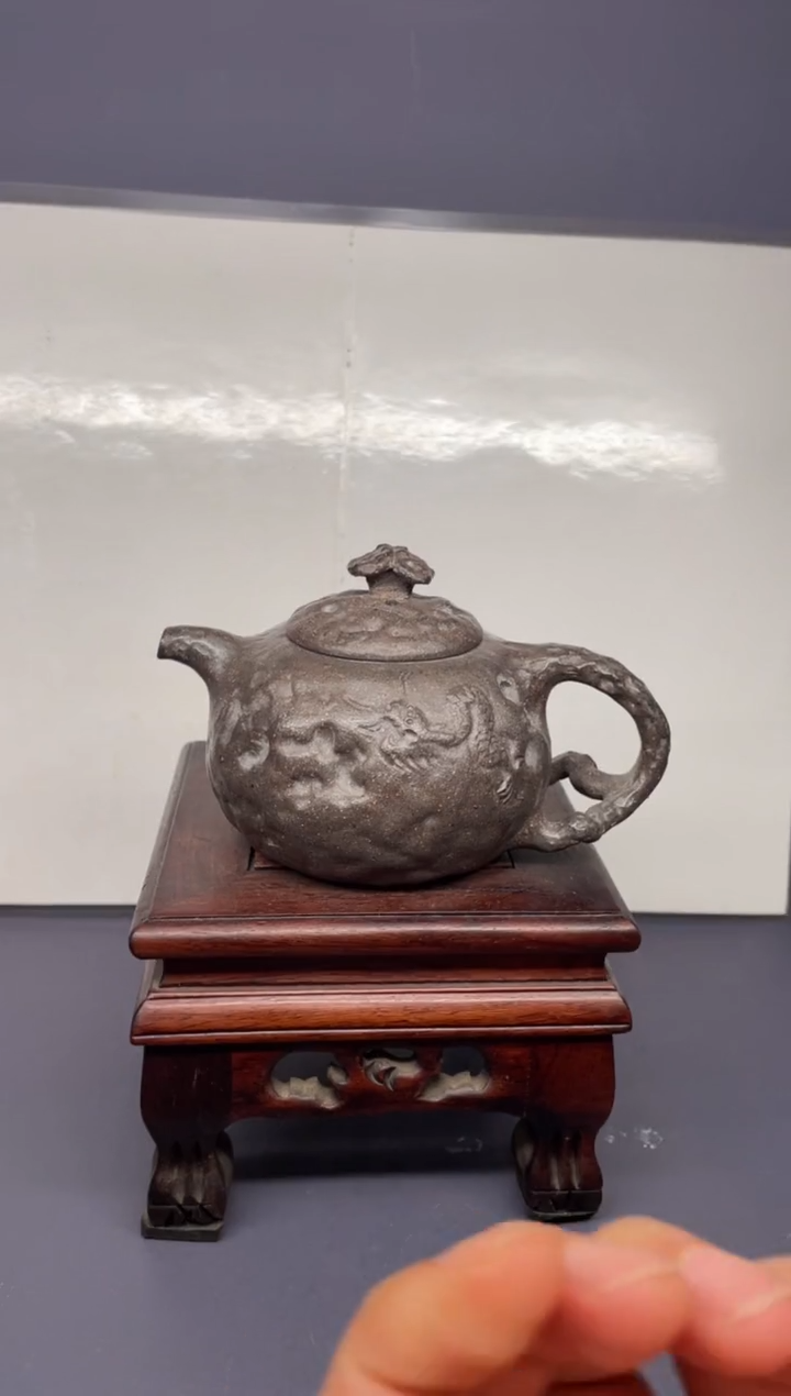 【闪购商品】紫砂茶壶岩中泥供春壶