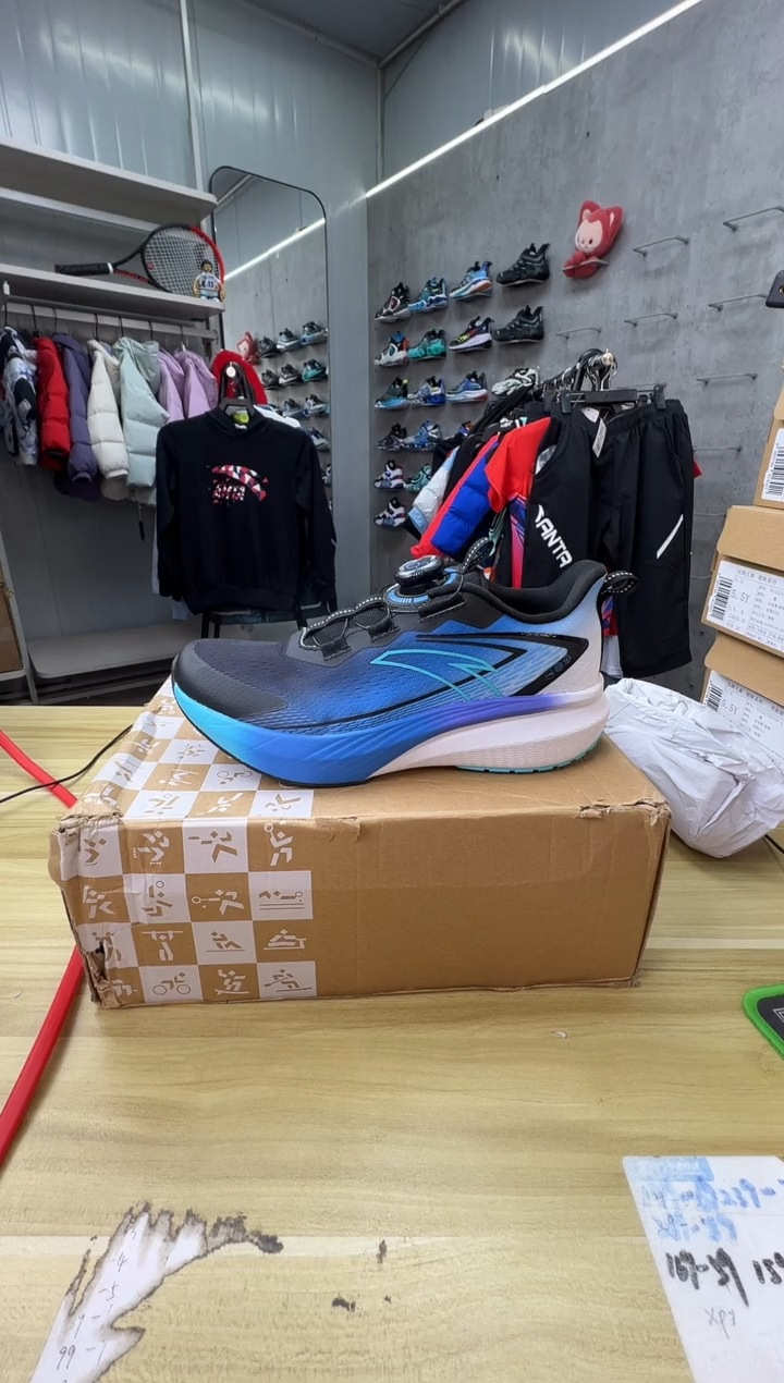 【闪购商品】安踏儿童鞋子尺码：35