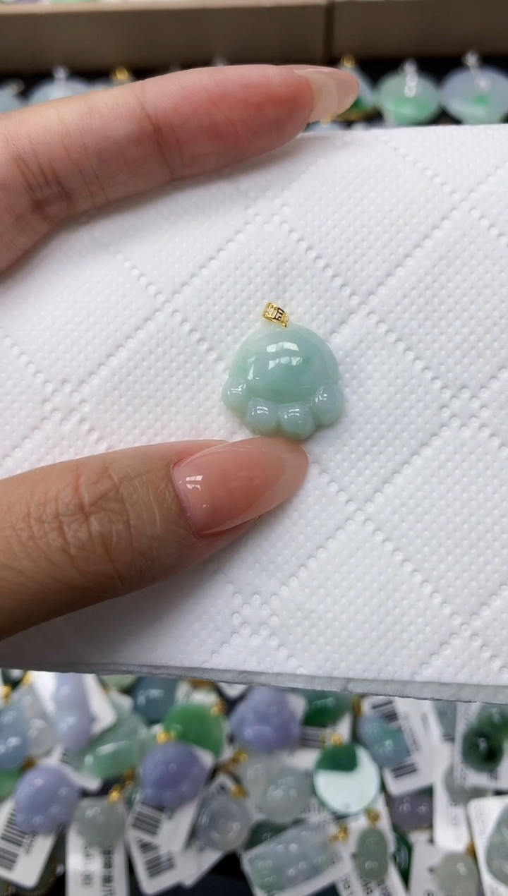 颈饰未镶嵌翡翠11111111111
