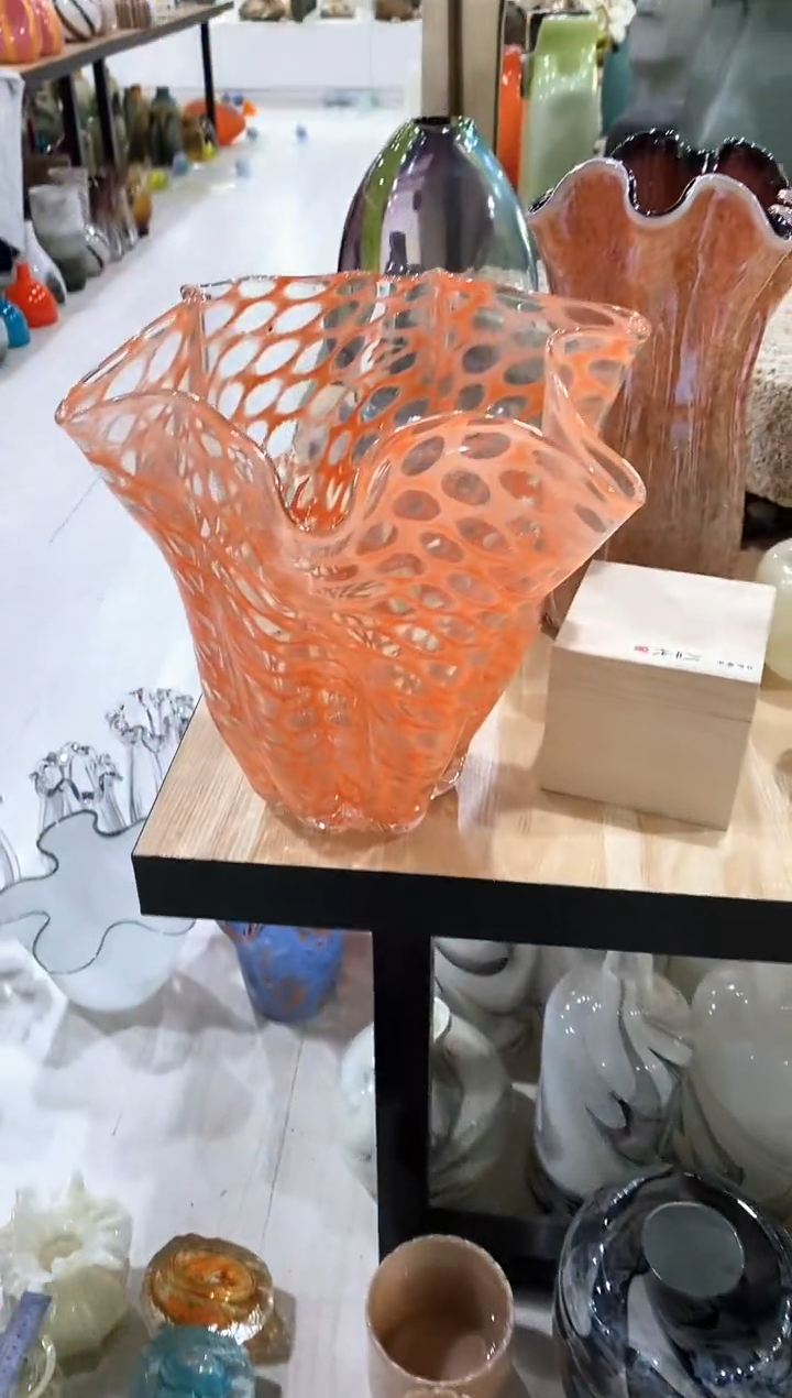 奶****?慕忆家手作琉璃花瓶