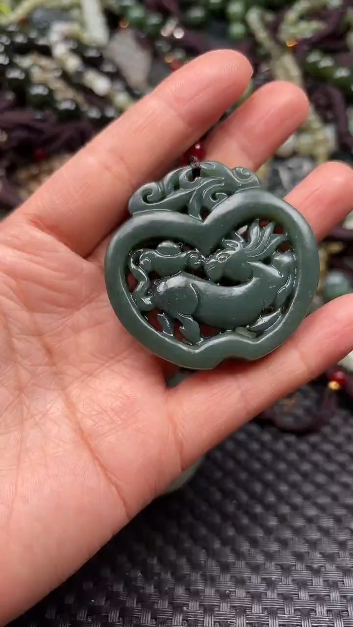 【闪购商品】和田玉颈饰未镶嵌1