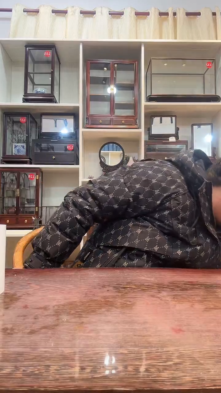 鸡翅木木头款茶**生玻璃罩679