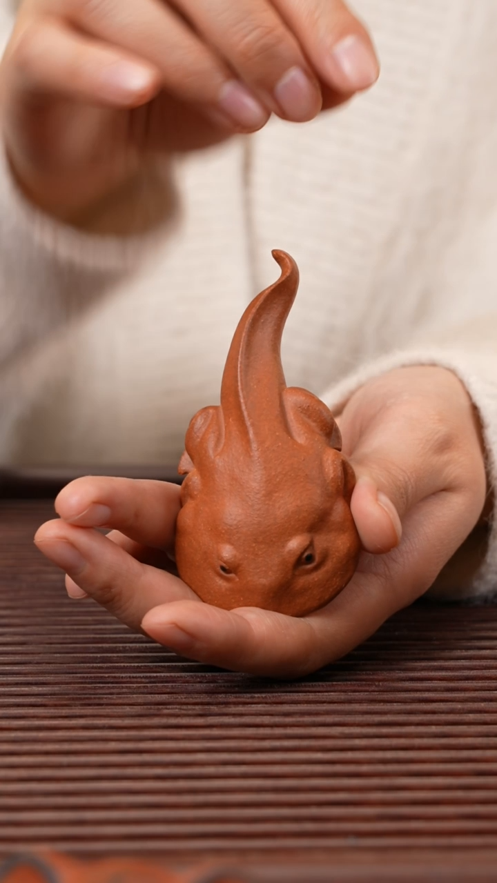 【闪购商品】紫砂茶宠多宝鱼，，