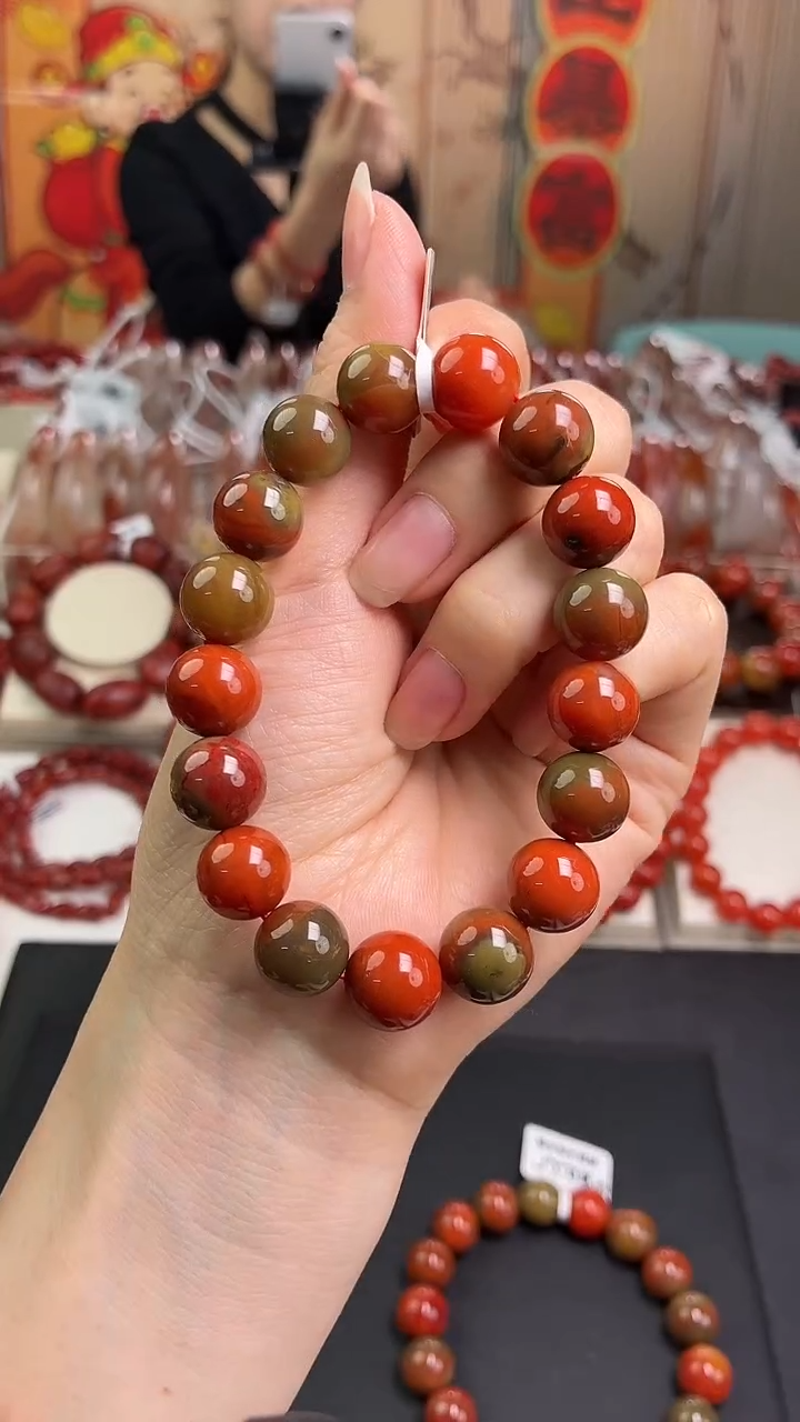 未镶嵌大山包毕业级（亮光）手串12mm南红玛瑙（一个/条）