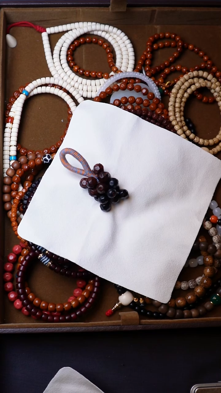 黄花梨/降香黄檀手串/手链葡萄