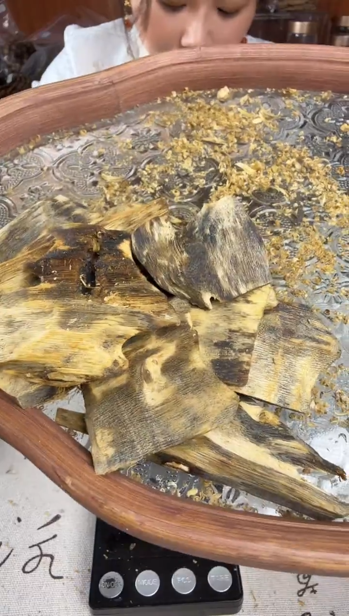 沉香沉香碎屑?*旺奇楠沉香沉水原材料84g