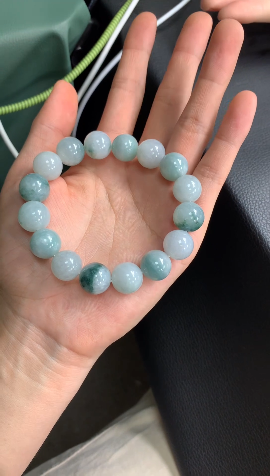 颈饰未镶嵌翡翠挂件