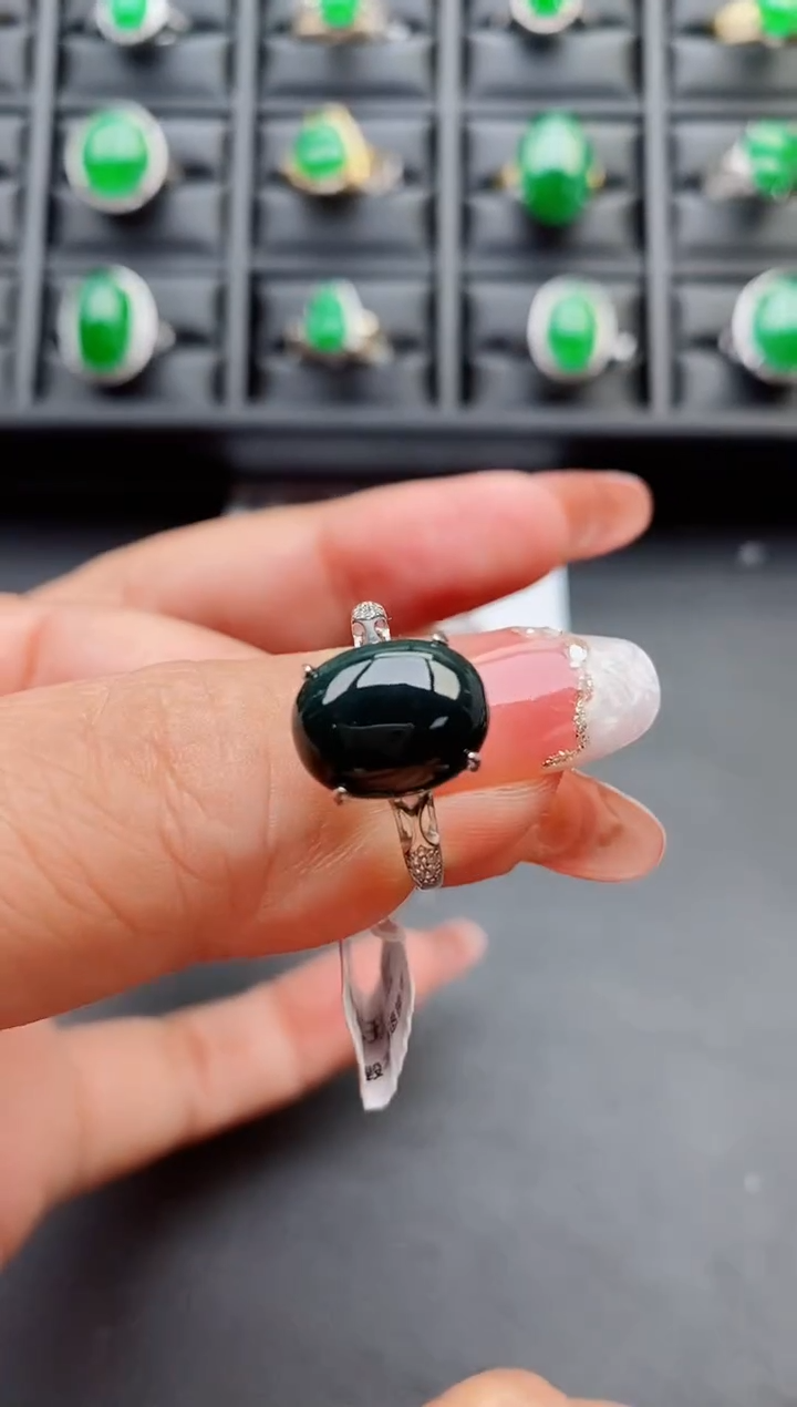 【闪购商品】翡翠戒指银S925镶嵌508080