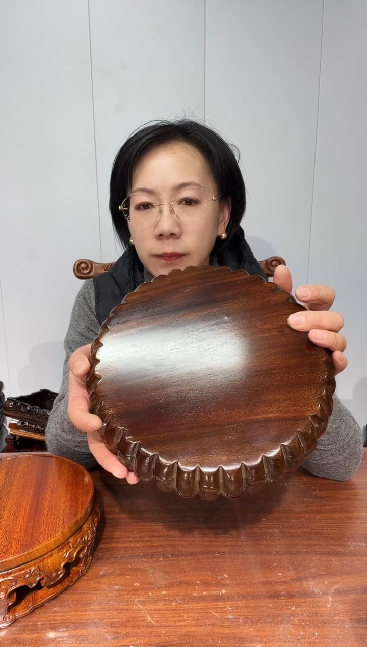 木1***∧老花节节高升21*23.5*8金瓜黑色