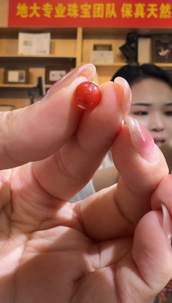 18K金镶嵌路路通南红玛瑙8mm南红路路通多样性发一