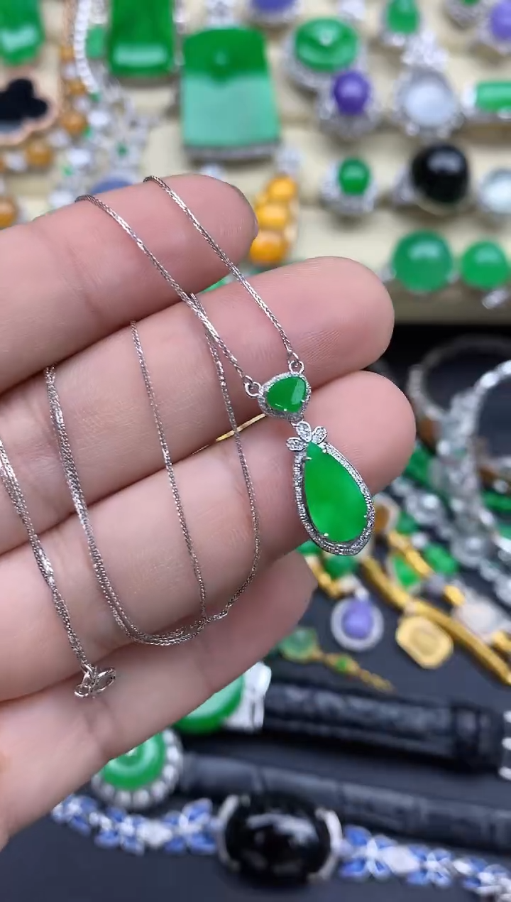 【闪购商品】翡翠颈饰18K金镶嵌622-中国好珍宝