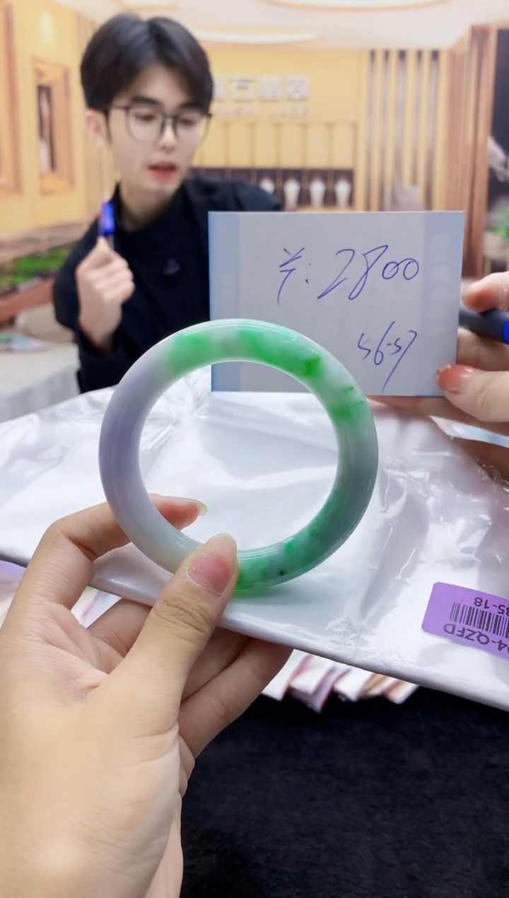 【闪购商品】翡翠手镯未镶嵌   H85-18