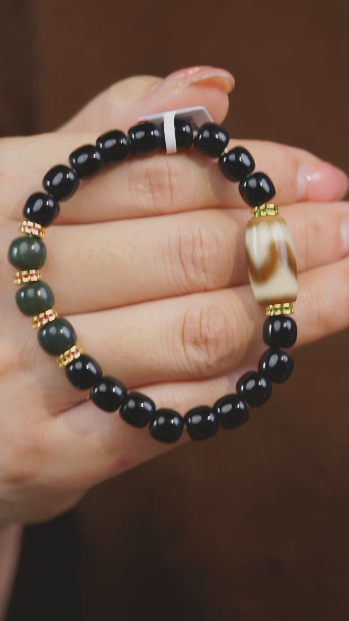 【闪购商品】玛瑙/玉髓手串未镶嵌多样性发一